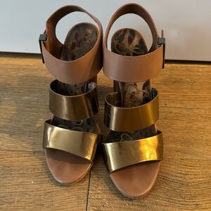Sam Edelman heels in bronze. Used but in good condition